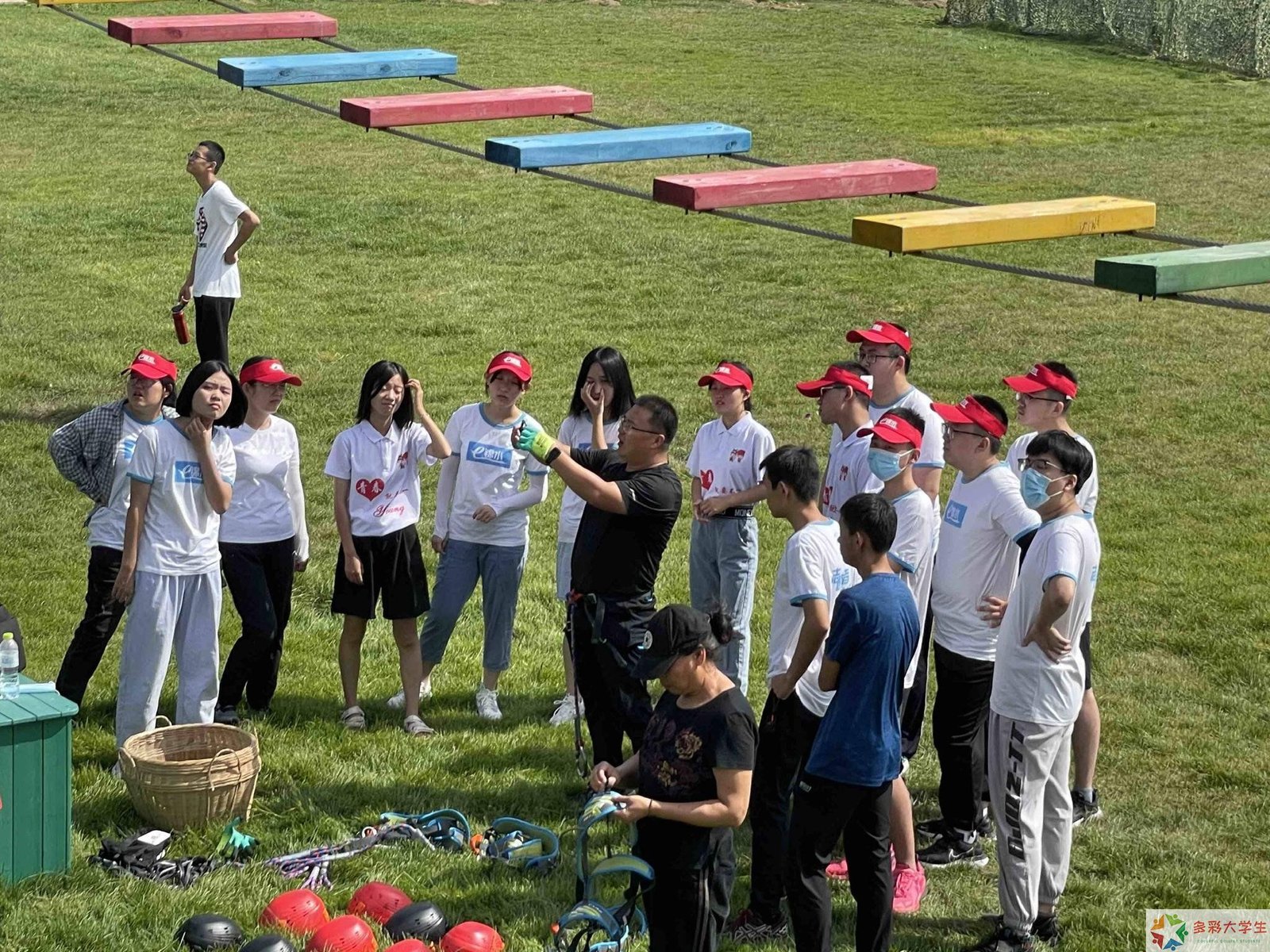 健康科普进社区，青春力量暖人心 ——记“仁爱健康社”赴金鹏社区健康宣教实践活动