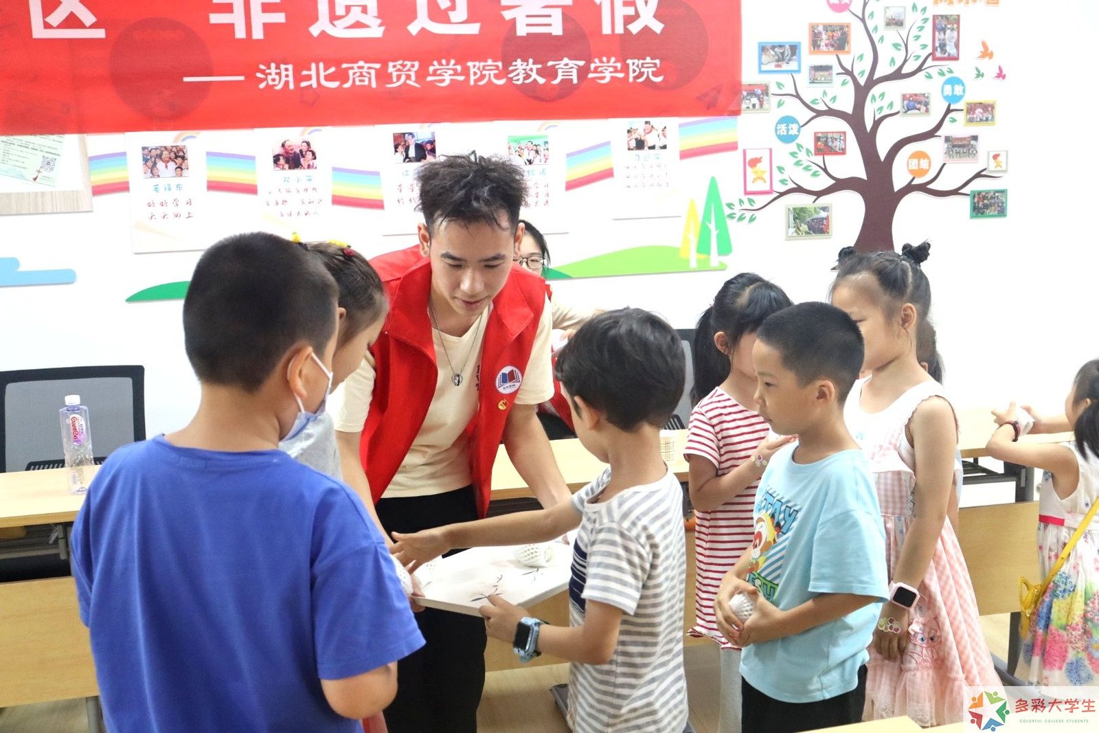 电商助农添活力 青春实践显担当——江苏经贸职业技术学院暑期志愿服务纪实