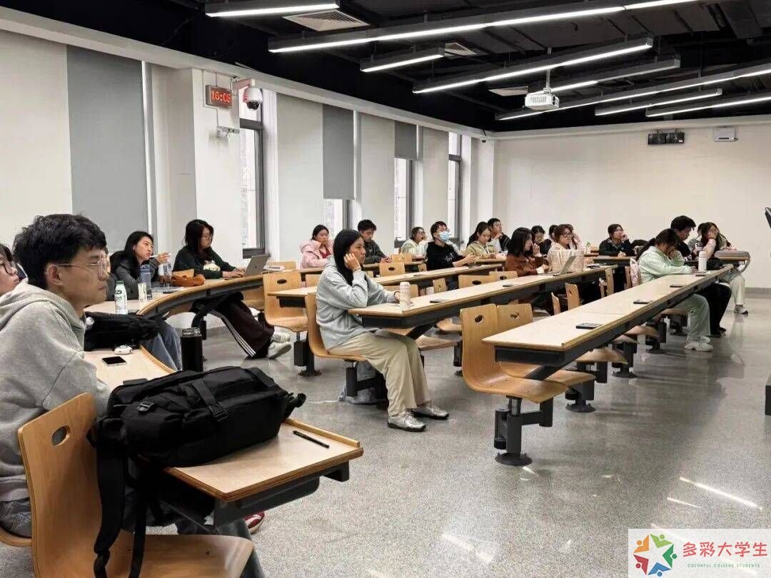 全电发票时代的“数字账房”：2026年浙江金融职业学院会计学子寒假实践纪实