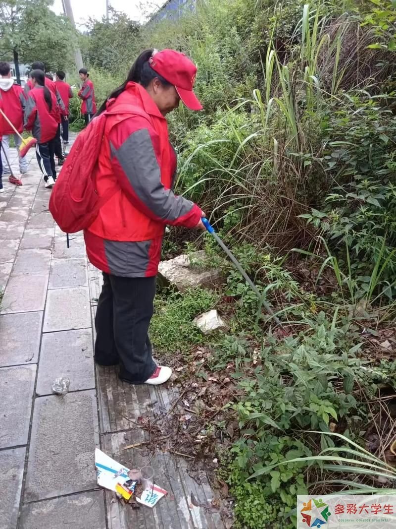 银发科技：深圳信息职业技术学院学子2026年寒假智慧助老志愿行
